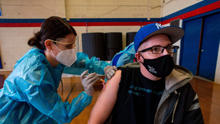 Illustration for article titled Being Vaccinated Doesn't Make Restaurant Outings Safe Yet